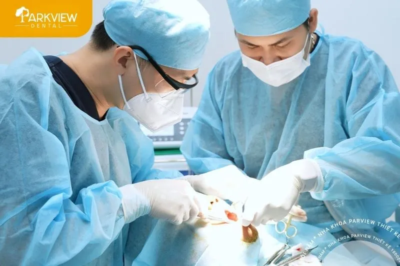 Trồng Implant trả góp an toàn & hiệu quả tại nha khoa Parkview