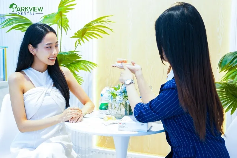 Tư vấn hồ sơ trước khi làm răng sứ